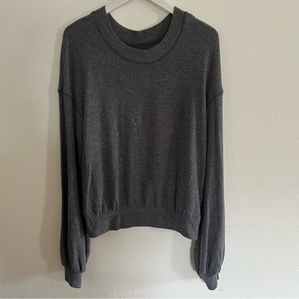 Super Cozy Free People Gray Knit Sweater